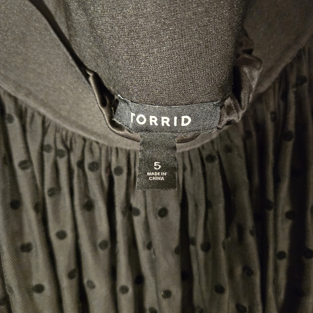 Torrid 5XL Black Polka Dot Skirt - Picture 2 of 7